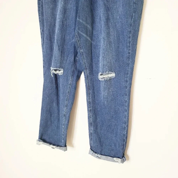 NWT BP. Distressed High-Rise Roll Cuff Mom Jeans 18 - Picture 3 of 8